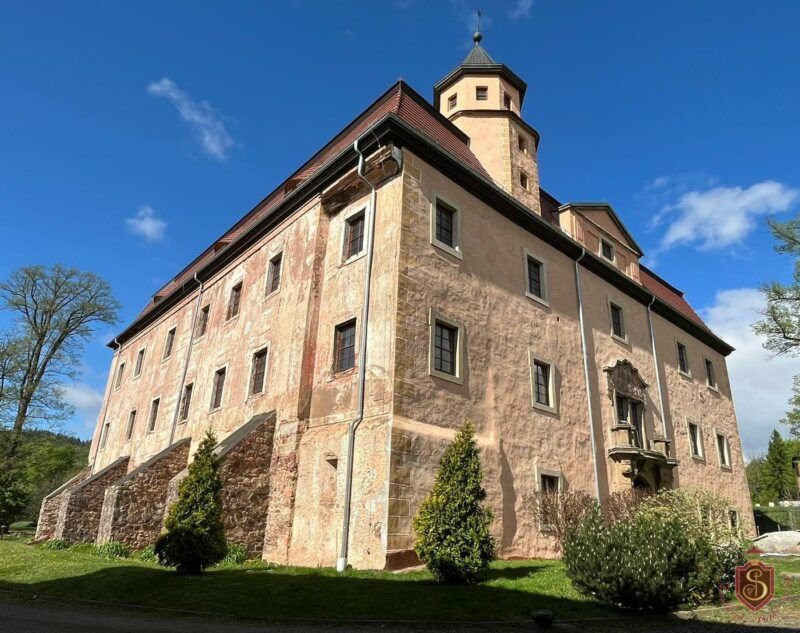 Jedna z elewacji Pałacu Struga