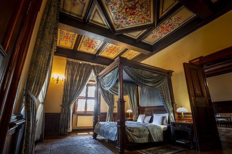 Sala z łożem w Zamku Kliczków