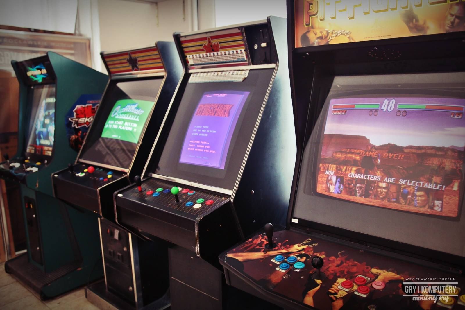 Videospielautomaten im Museum für Spiele und Computer vergangener Zeiten in Breslau (Wrocław)