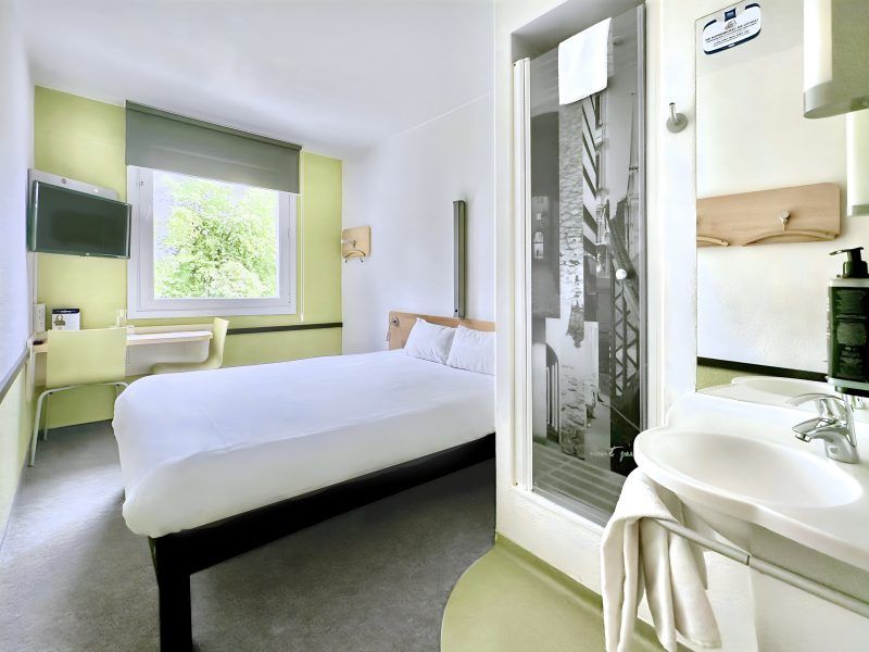 Wnętrze pokoju w Hotelu Ibis Wrocław Stadion