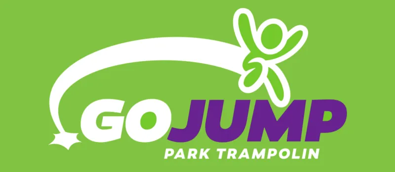 Logo Go Jump na zielonym tle