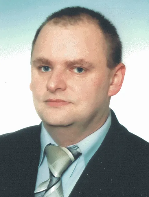 Zdjęcie paszportowe dolnośląskiego przewodnika turystycznego